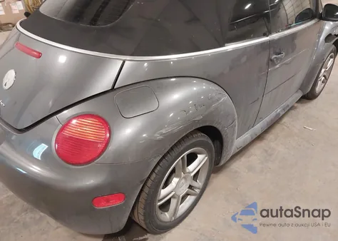 2004 Volkswagen New Beetle Gls Turbo z USA, uszkodzony, nr VIN 3VWCD21Y44M308984